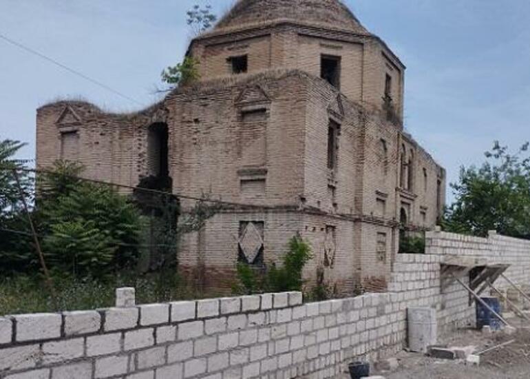 Xaçmazda tarixi abidənin hasarlanmasının qarşısı alındı