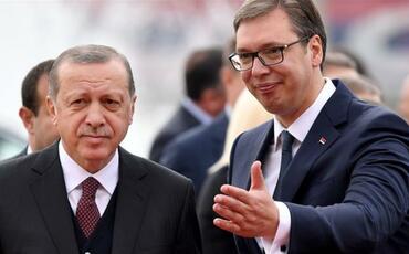 Vuçiç Ərdoğandan kömək istədi: ABŞ və AB məyusdur