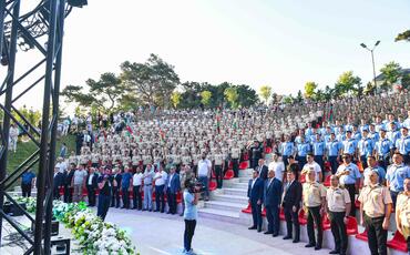 Xətai rayonunda 26 iyun-Azərbaycan Respublikasının Silahlı Qüvvələr Gününə həsr olunmuş konsert proqramı təşkil olunub