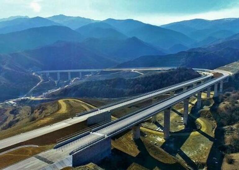 Qarabağda neçə yolun tikintisi tamamlanıb?