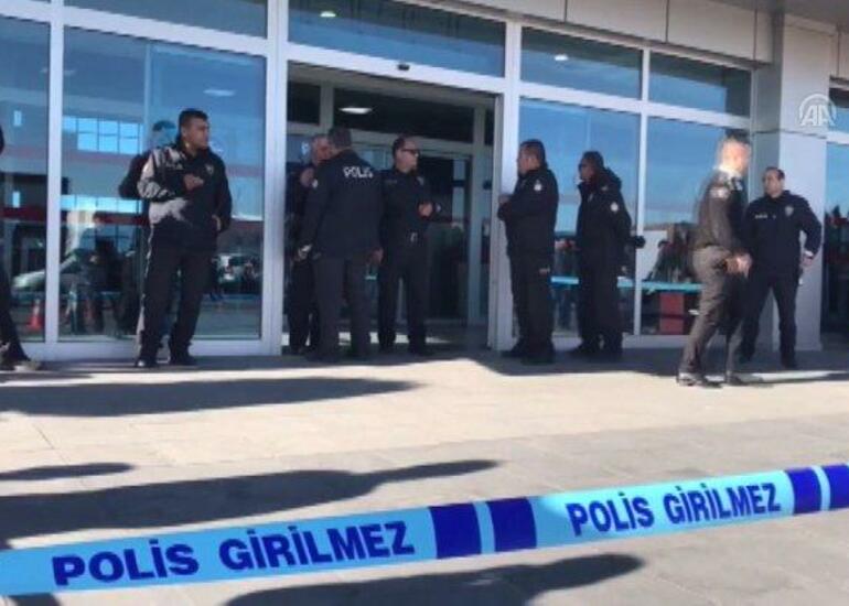 Bodrumda oteldə atışma: ölü və yaralılar var