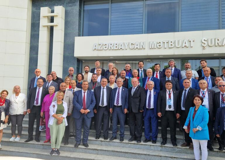 Mətbuat Şurasında görüş