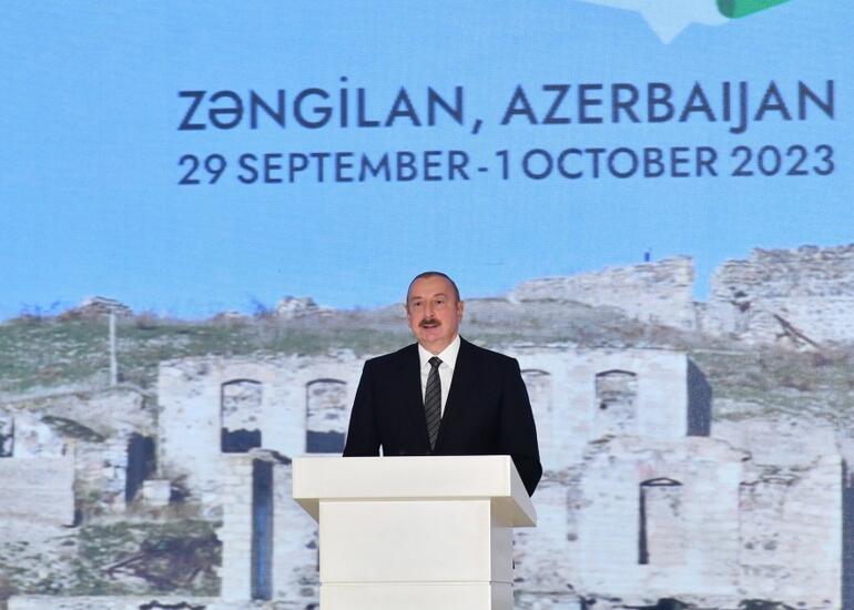 Prezident: Ağalı kəndinə həyat qayıdıb, orada sakinlər xoşbəxt yaşayırlar