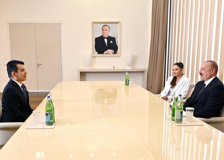 Prezident İlham Əliyev və birinci xanım Mehriban Əliyeva ICESCO-nun Baş direktoru ilə görüşüblər