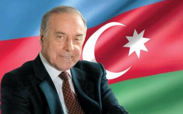Azərbaycan Heydər Əliyev siyasəti ilə irəliləyir və yaşayır