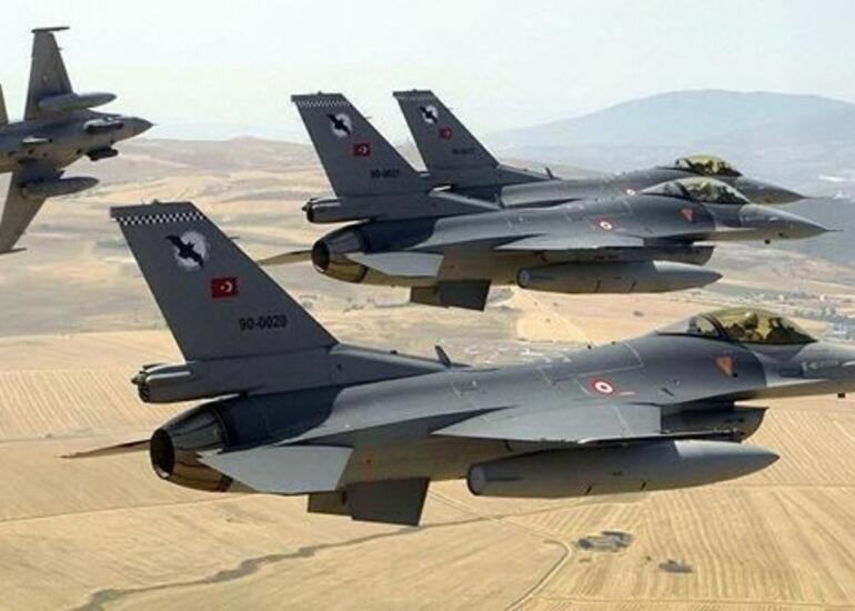 Türkiyənin F-16-ları Azərbaycana gəldi