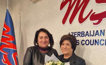 Mətbuat Şurasında “Şöhrət” ordenli jurnalist Flora Xəlilzadənin 70 illiyinə həsr olunmuş toplantı keçirilib