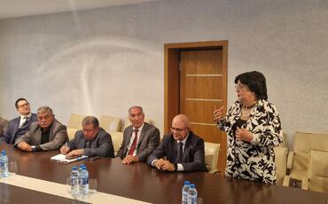 Mətbuat Şurasında “Şöhrət” ordenli jurnalist Flora Xəlilzadənin 70 illiyinə həsr olunmuş toplantı keçirilib