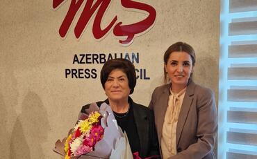 Mətbuat Şurasında “Şöhrət” ordenli jurnalist Flora Xəlilzadənin 70 illiyinə həsr olunmuş toplantı keçirilib