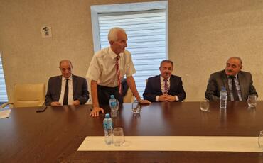 Mətbuat Şurasında veteran jurnalist Adil İrşadoğlunun 70 illik yubileyi qeyd edilib