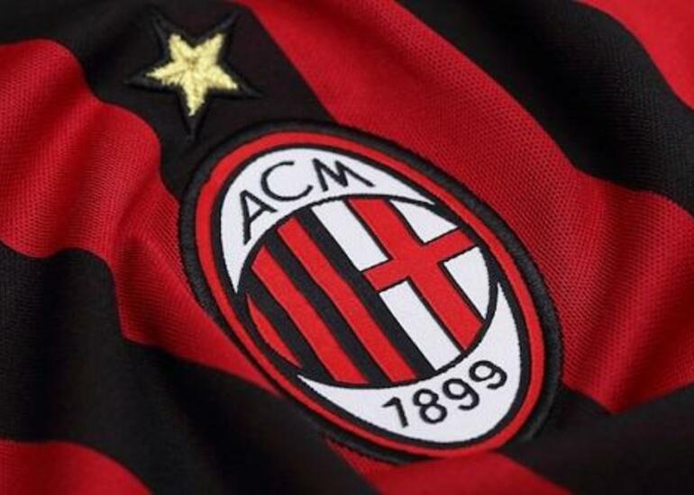 “Milan”ın əfsanəvi futbolçusu öldü