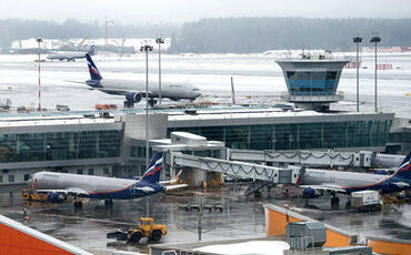 Moskva aeroportlarında 40-dan çox reys ləğv edildi
