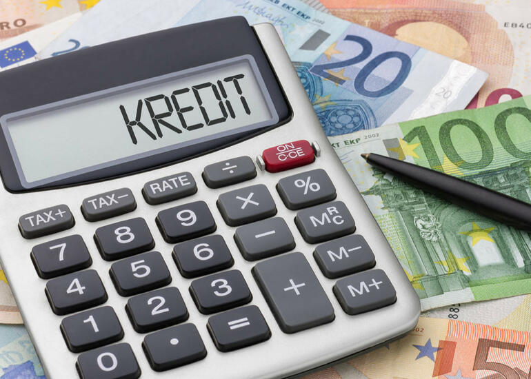 Azərbaycanda problemli kreditlər 26%-dən çox azalıb
