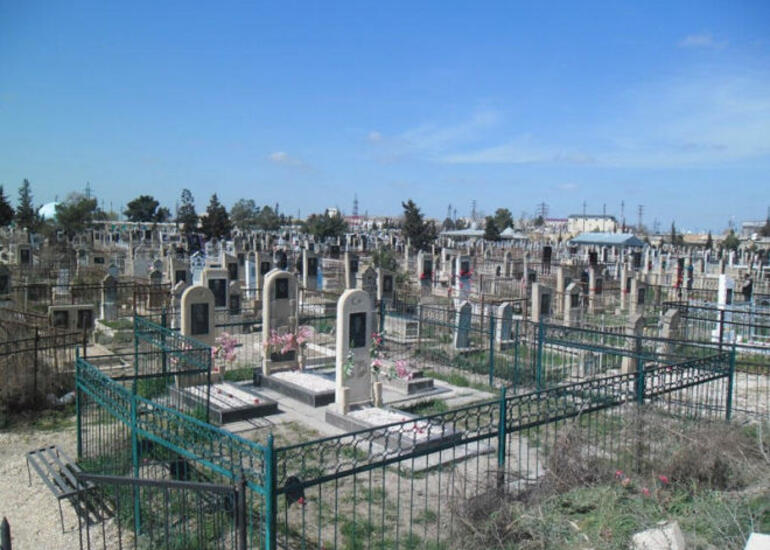 Qəbiristanlıqdan oğurluq edən şəxs saxlanıldı