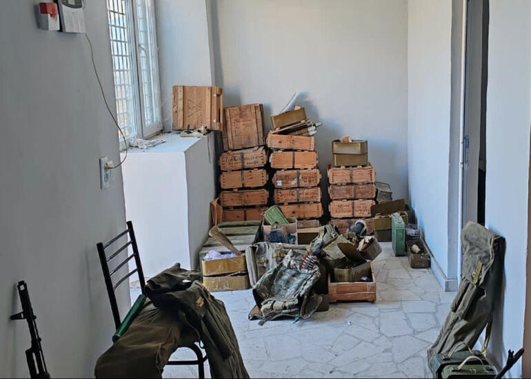 Xocalıda musiqi məktəbində xeyli silah-sursat aşkarlanıb - FOTO