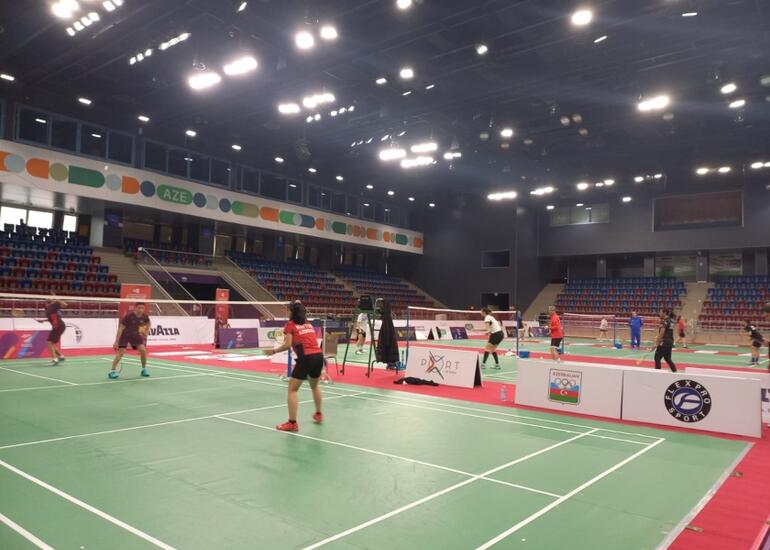 Azərbaycan badmintonçuları Bakıda keçiriləcək beynəlxalq turnirə hazırlaşırlar