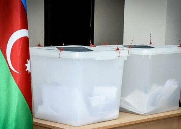 İki partiya sədri namizədliyini irəli sürdü