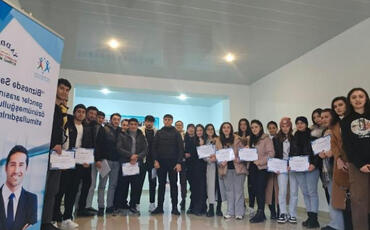 Region gəncləri "startup"larla bağlı maarifləndirilirlər