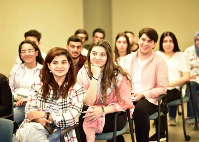 Universitetlərlə bağlı yeni qaydalar təsdiqləndi