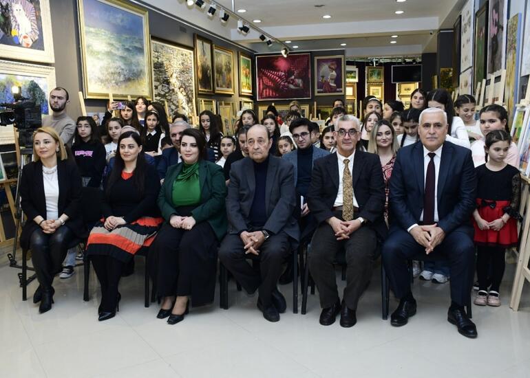 “Təbiətin bayram rəngləri”
