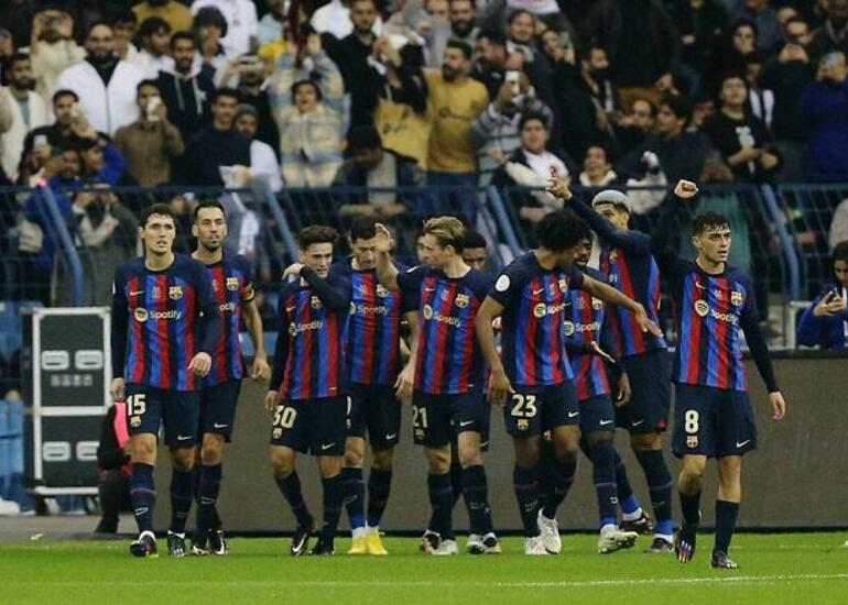 ÇL: "Arsenal" "Portu"ya, "Barselona" "Napoli"yə qarşı
