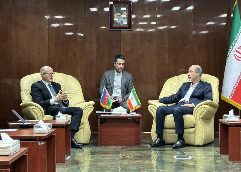 Bakı və Tehran Xudafərin körpüsünü müzakirə etdi