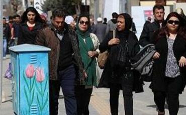 İranlılar Türkiyəyə axışır: sərhəddə tıxac yarandı
