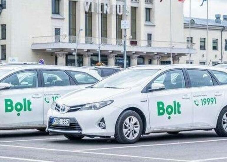 Azərbaycanda taksilərdə POS-terminallar quraşdırılacaq