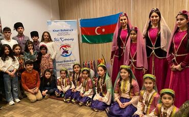 Berlindəki “Xarı Bülbül” Azərbaycan Mədəniyyət Evi Novruz şənliyi təşkil edib