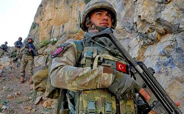 Türkiyə ordusu 3 PKK-çını məhv etdi