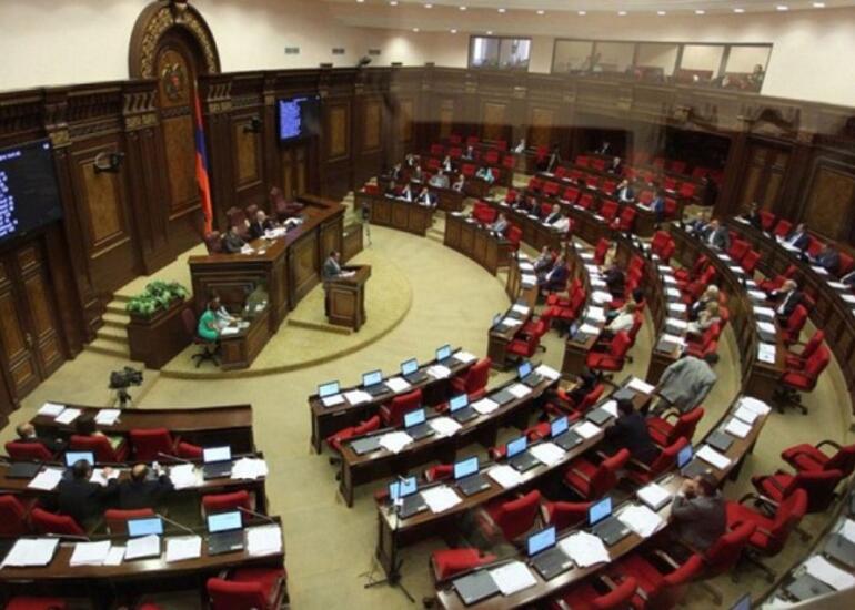 Ermənistan parlamentinin iclası qapalı keçirilir