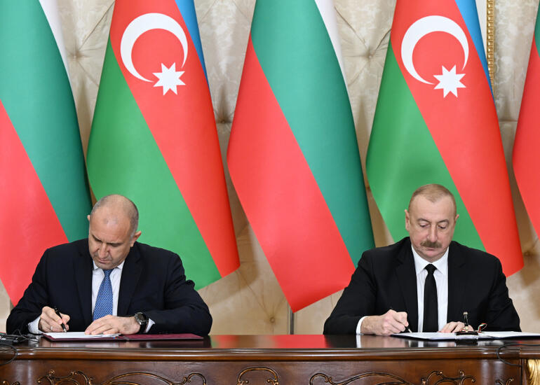 Prezidentlər Birgə Bəyannamə imzaladılar