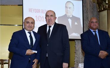Əbədiyaşar Lider