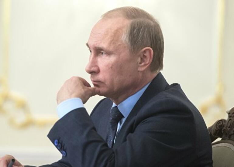 Putin ən yaxşı adlandırdığı tankları qoruya bilmir