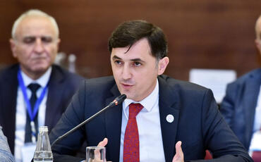 Siyasi partiyalarla dövlət orqanlarının konstruktiv əməkdaşlığının inkişaf etdirilməsi məsələləri müzakirə olunub