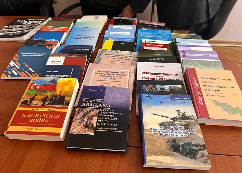 Professor Namiq Əliyevin kitab təqdimatı keçirilib