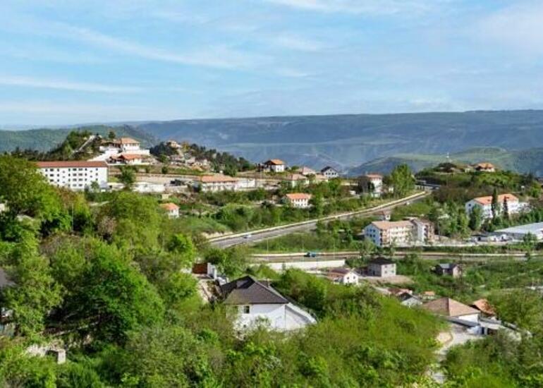 Laçına daha 18 ailə yola salındı