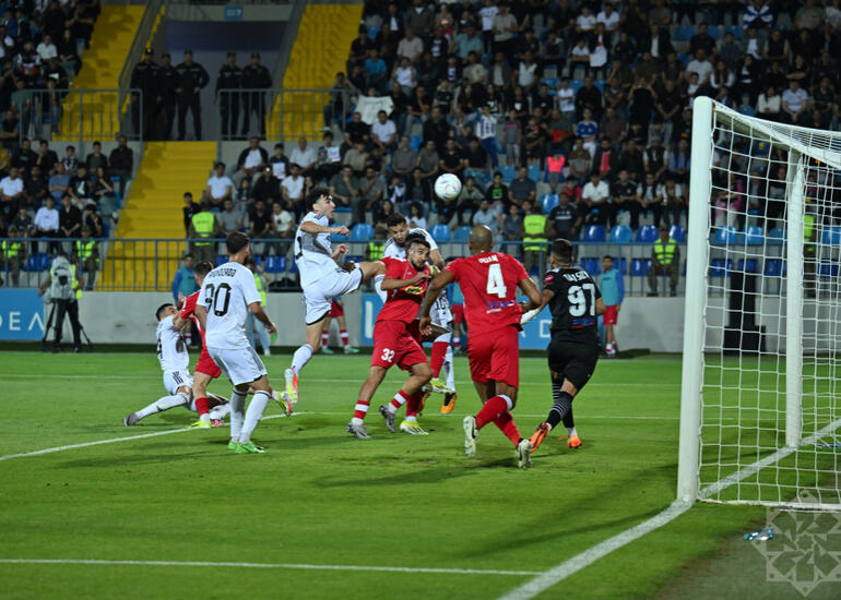 “Qarabağ” tarixində 20-ci titulunu əldə edib