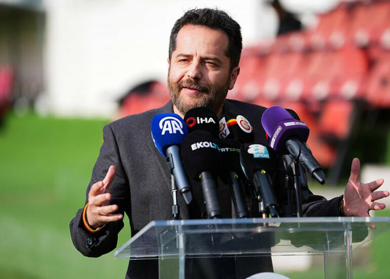 Erden Timur "Qalatasaray"dan istefa verib