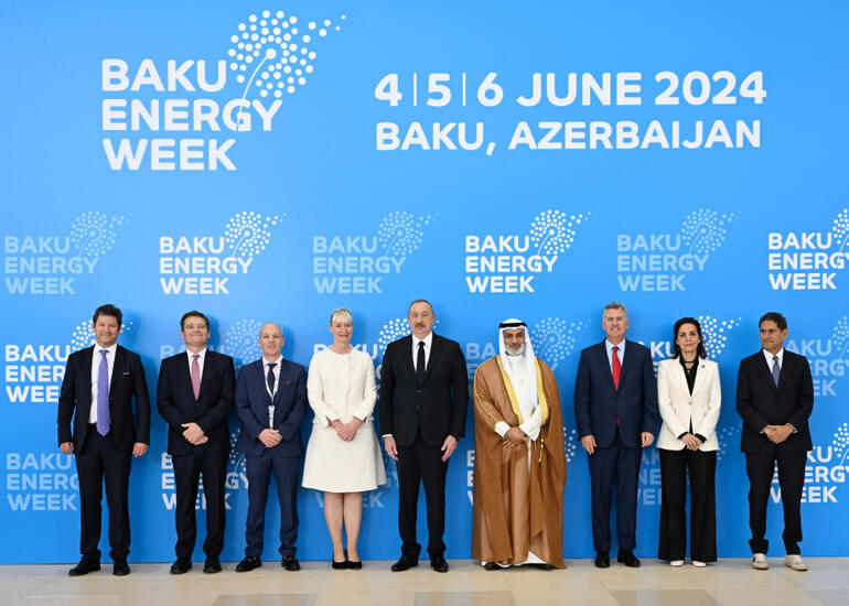 Azərbaycan xarici bazarlarla enerji bağlantılarını şaxələndirir