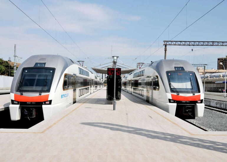 Sürət qatarı bu rayonun sakinlərinə də əl çatan oldu