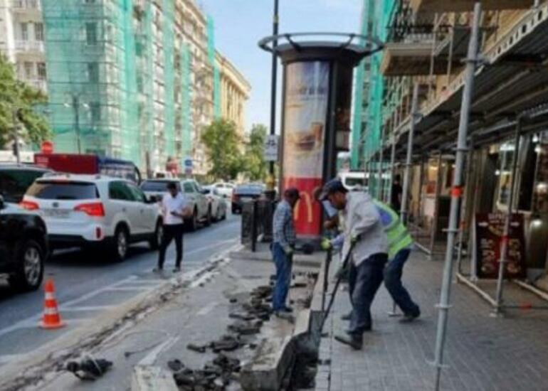 "Sahil" metrosunun önündəki səkilər niyə sökülür?