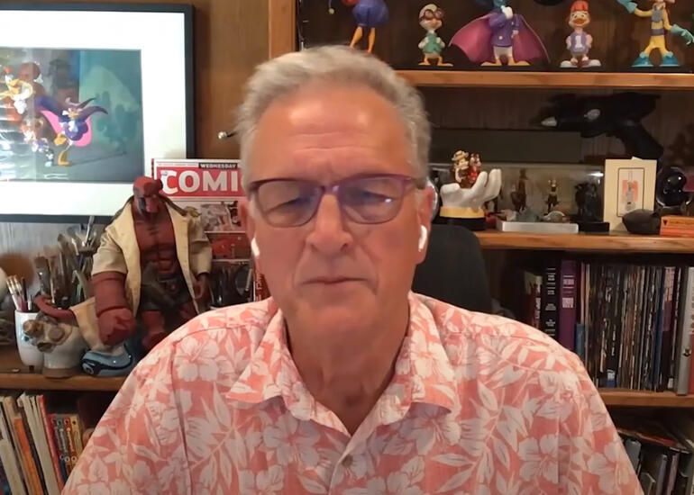 Ted Stouns: “Malefisenta” filmindəki obrazı “Yatmış gözəl”dən götürmüşəm – VİDEO