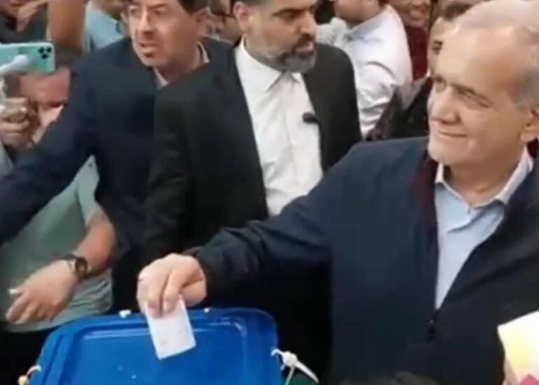 Məsud Pezeşkian səs verdi