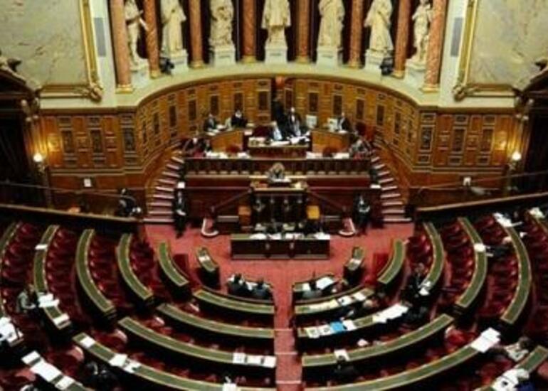 Fransada parlament seçkilərində onlar qalib gəlir
