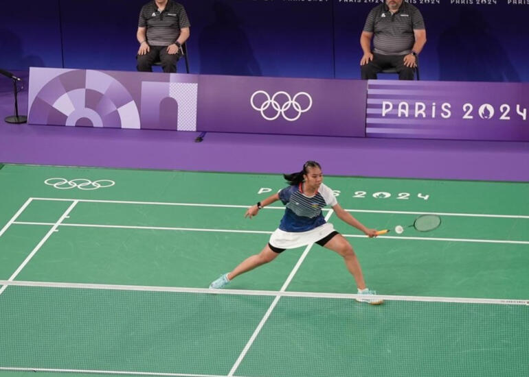 “Paris-2024”: Azərbaycan badmintonçusu növbəti görüşünü keçirib