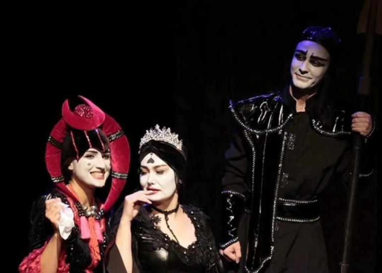 Gəncə Dövlət Milli Dram Teatrı beynəlxalq festivalda Qran-Pri mükafatına layiq görülüb