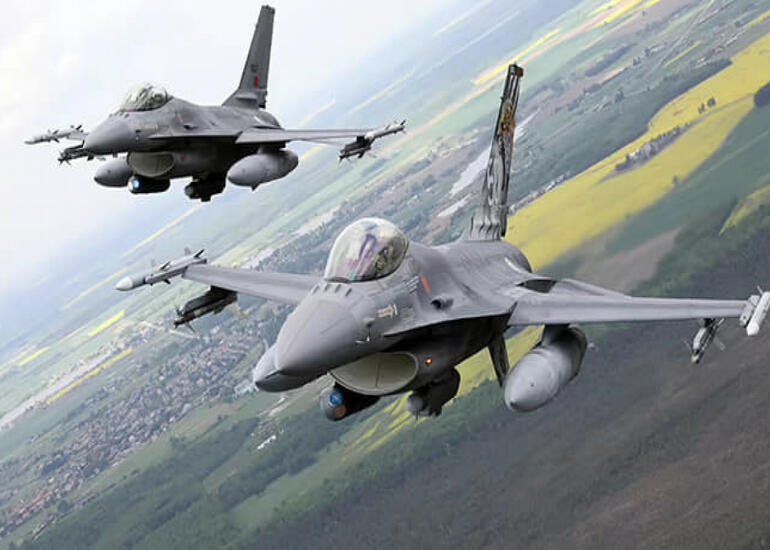 KİV: ABŞ Ukraynaya göndərdiyi "F-16"ları raketlərlə təchiz edəcək