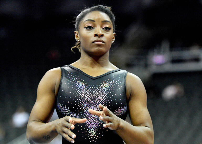Amerikalı gimnast Paris Olimpiadasındakı keyfiyyətsiz qidanı tənqid edib