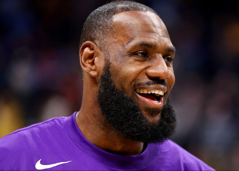 Lebron Ceyms NBA klubunun ortaq sahibi ola bilər